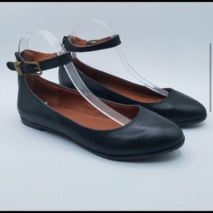 Lucky Brand Gyllian leather flat ankle strap black